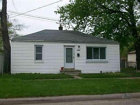 1st image of 304 E Lincoln Ave