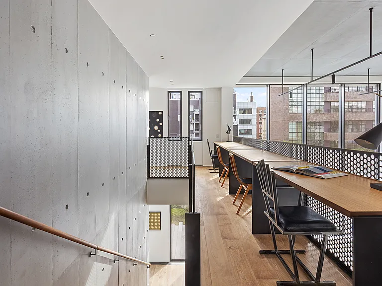 455 W 19th St #PHB — Photo 18