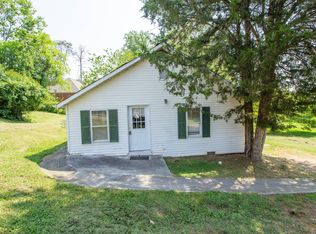 102 Seminole Rd, Knoxville, TN 37914