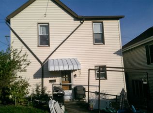 710 7th St, Charleroi, PA