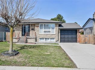 122 Glen Forest Dr, Hamilton, ON L8K 5Z1