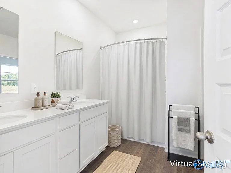 115 Betty Williams Dr — Photo 6