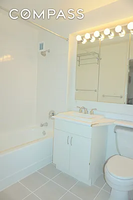 Rented by Compass | media 22