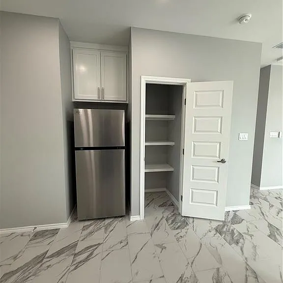 2105 Elsham Rd #1 — Photo 6
