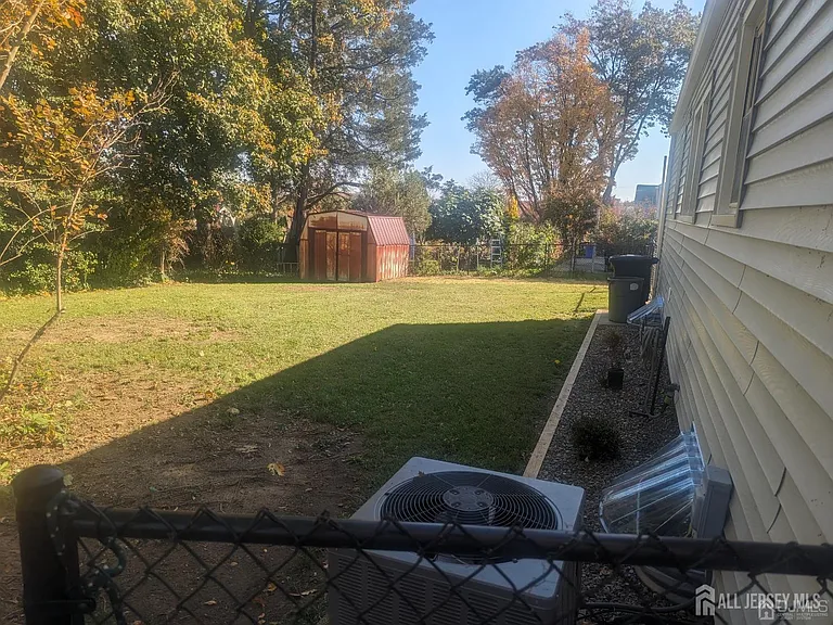 6 Hillside Ave — Photo 26