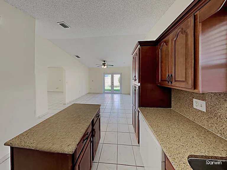 27905 SW 132nd Pl — Photo 4