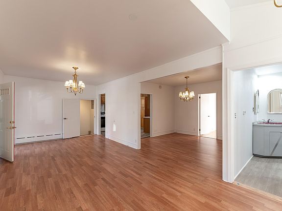 5th image of 207 N Midland Ave #1
