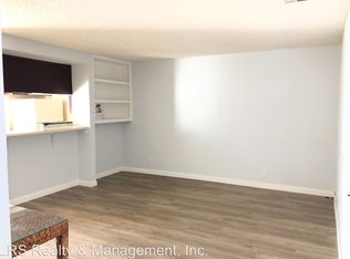 15965 Sago Rd APT 3, Apple Valley, CA 92307