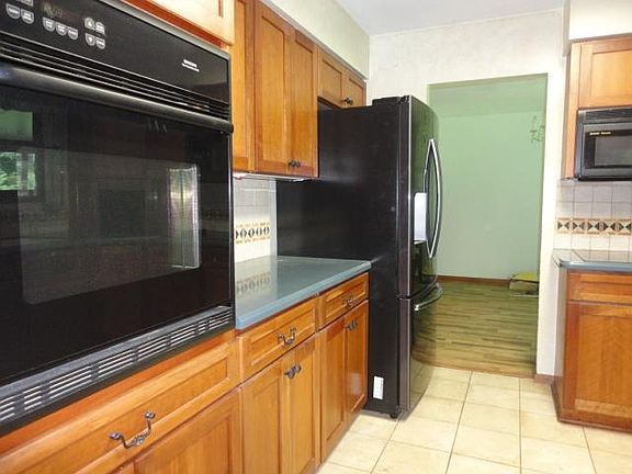 5th image of 1034 Vernon Heights Blvd