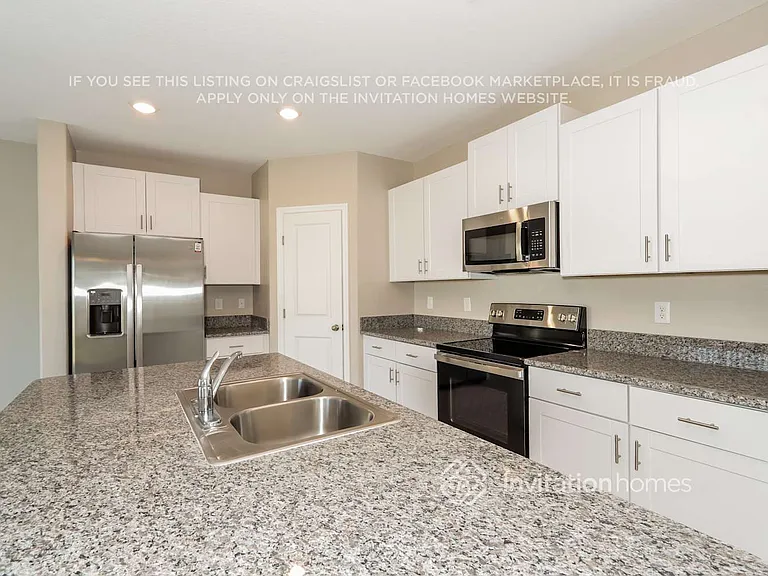 2262 Treesdale Ave — Photo 7