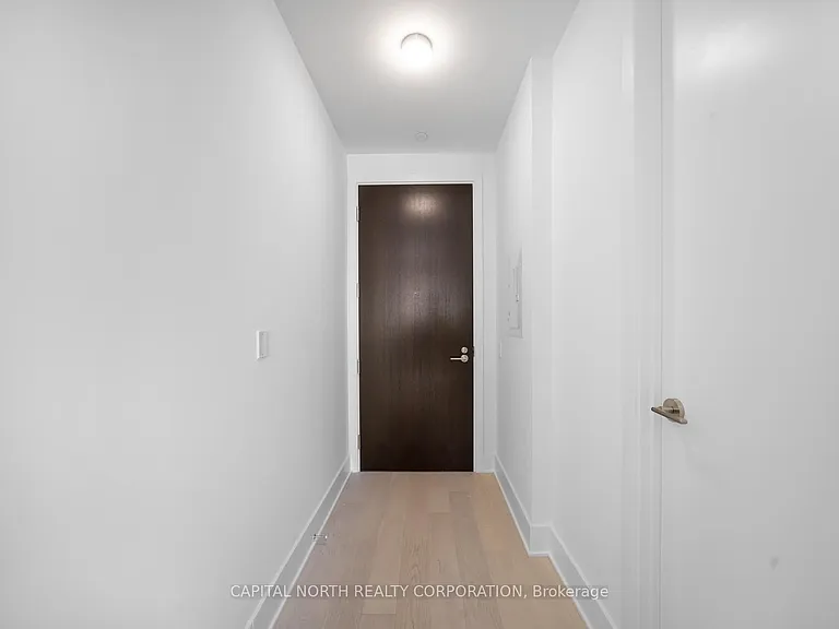11 Yorkville Ave #5908 — Photo 9