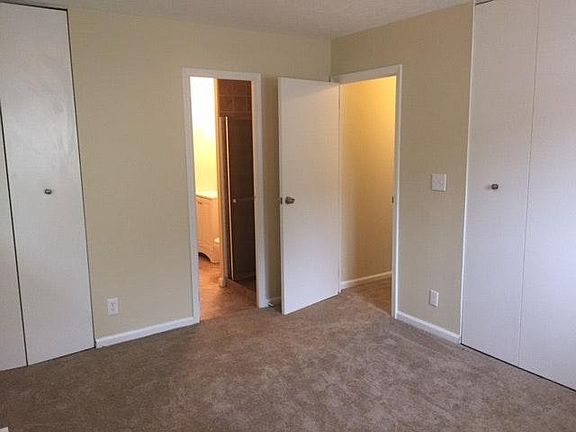 3rd image of 333 Empire Dr