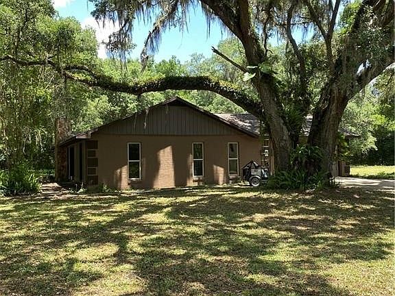 5th image of 5435 SE 11th Dr