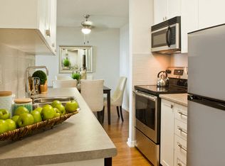 1 Albany St #1042914, Fort Erie, ON L2A5Z8