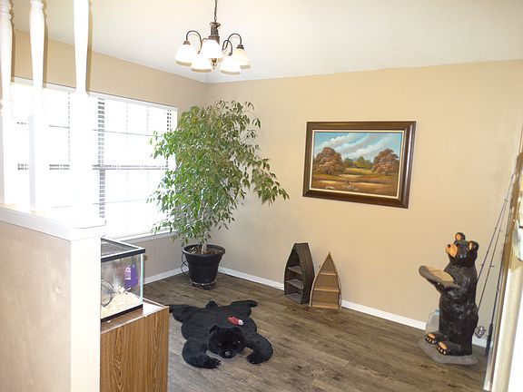 2nd image of 19153 Honeysuckle Dr