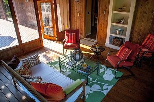 Three Season Room