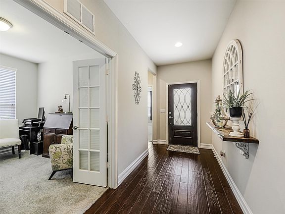 5th image of 7265 Honeybee Ln
