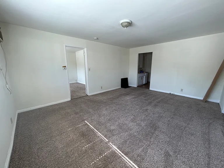 9227 Mallison Ave #1/2 — Photo 10