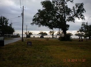 615 Fournier Ave, Gulfport, MS 39501