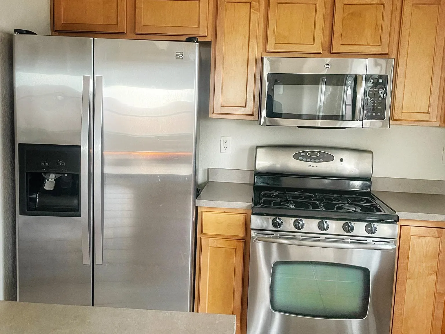 9101 Hidden Spring Avenue SW — Photo 2