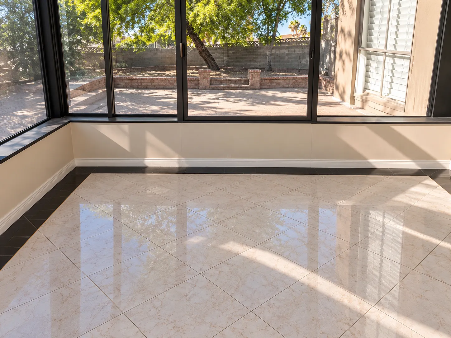 5 bed, 2660 sqft, $3,350 — Photo 4