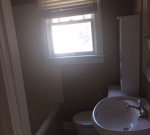 5th image of 1001 W 25th Ave #2