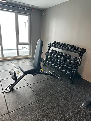 Rented by ERNY LLC | media 30