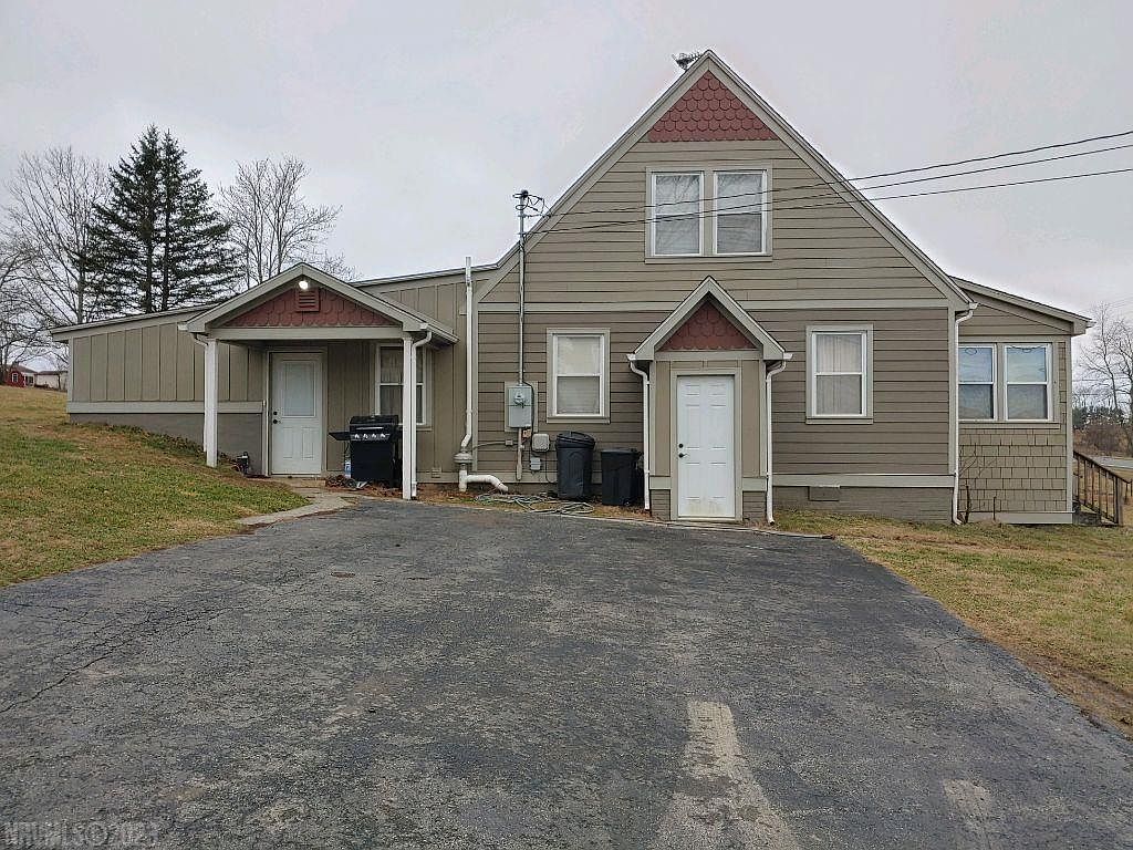 4890 Newbern Rd, Pulaski, VA 24301 Zillow