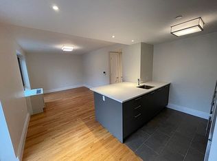 885 Grand St #4F, Brooklyn, NY 11211