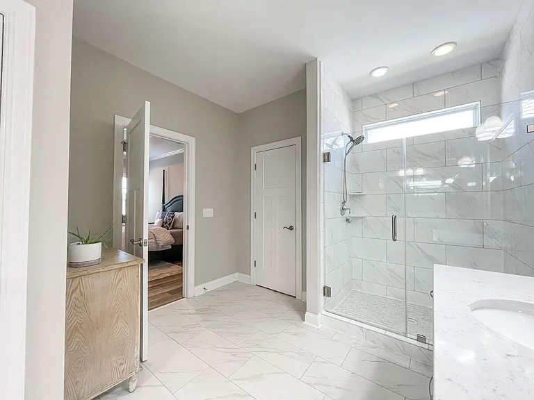 455 Aurora Pl — Photo 17