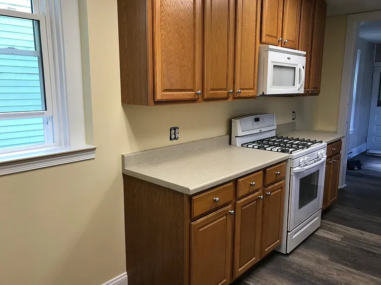 511 W Frederick St — Photo 8