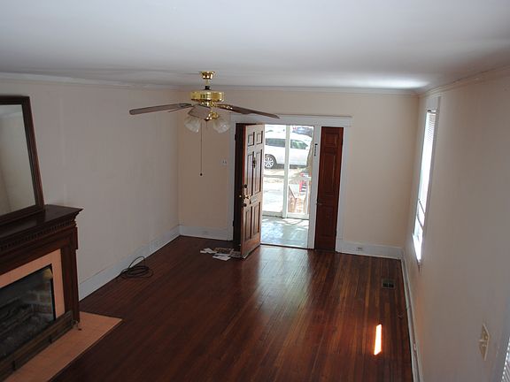4th image of 2328 Nashville Ave #2328