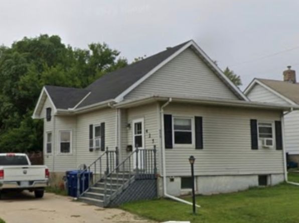 425 Sterling St