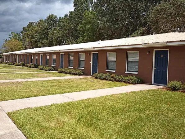 3600 SW 23rd St APT 19, Gainesville, FL 32608