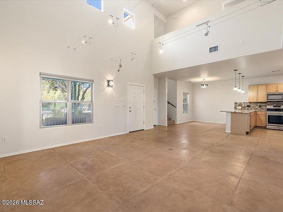 5th image of 5331 S Civano Blvd