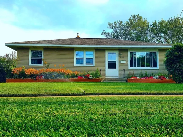 2428 Lola St SW, Wyoming, MI 49519