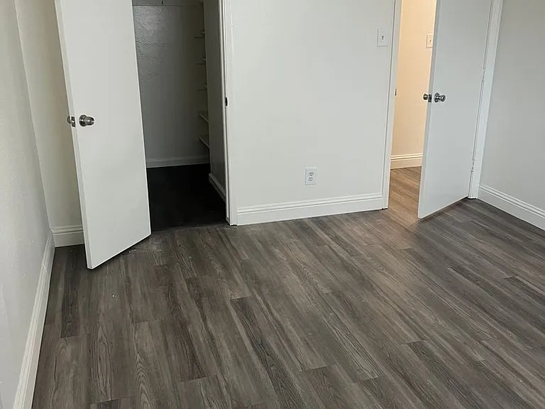 1911 Wildwood Way #2 — Photo 9