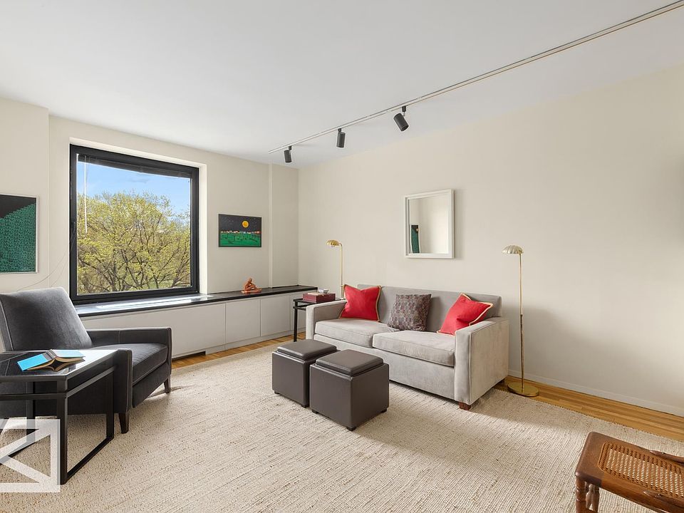 1st image of 257 Central Park West #5b