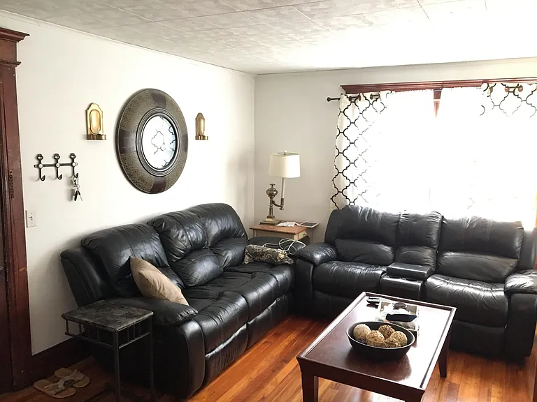 307 Tompkins St #2 — Photo 1
