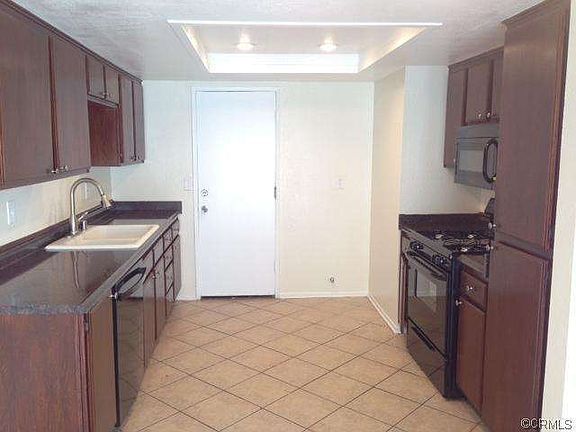 3rd image of 2259 Fern East Ave