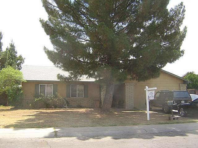1st image of 3101 N 89 Drive #Fix Up