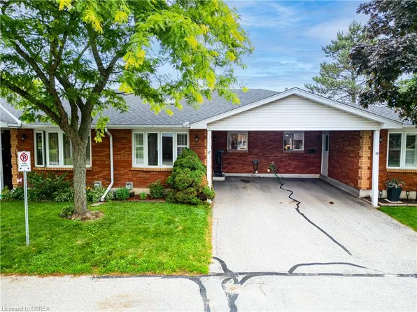 1030 Colborne St E #47, Brantford, ON N3S 3T6