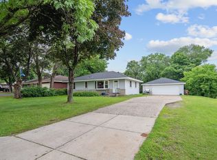 7116 84th St S, Cottage Grove, MN 55016