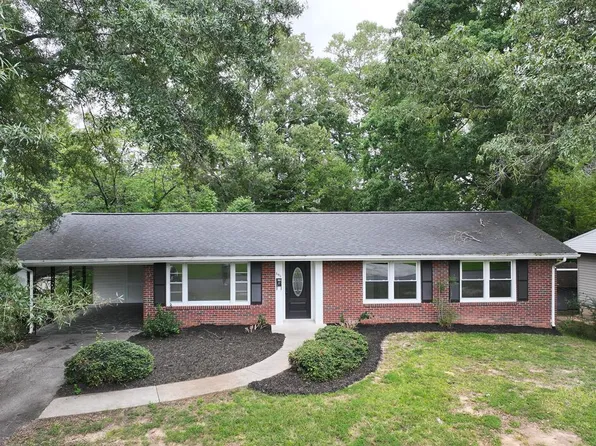 640 Edgewood Dr, Danville, VA 24541