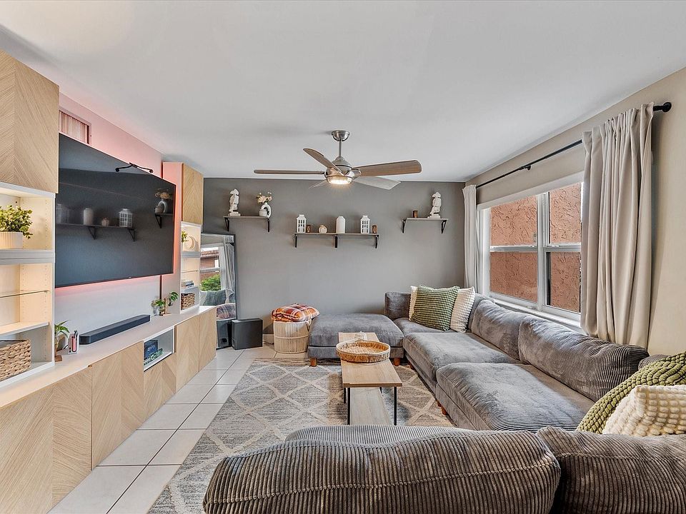 1st image of 29 Laredo Place #29