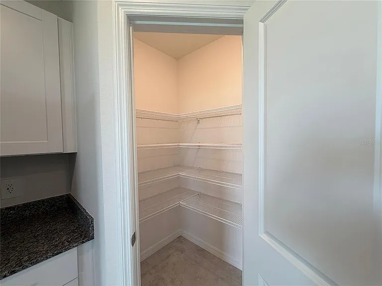5009 Katrina Dr — Photo 44