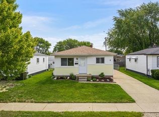 27248 Winslow Ave, Warren, MI 48092