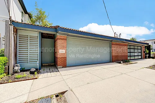 2501 Driscoll St Photo 1