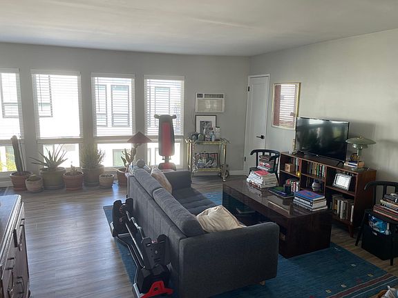 2nd image of 5515 Ash St #3
