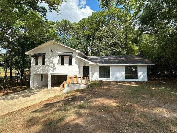 998 Stones Way Dr, Pineville, LA 71360